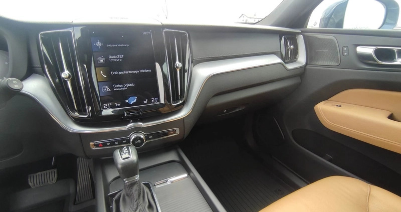 Volvo XC 60 cena 140000 przebieg: 20019, rok produkcji 2020 z Zambrów małe 254